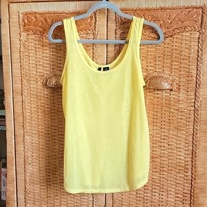 🔴 Yellow tank
